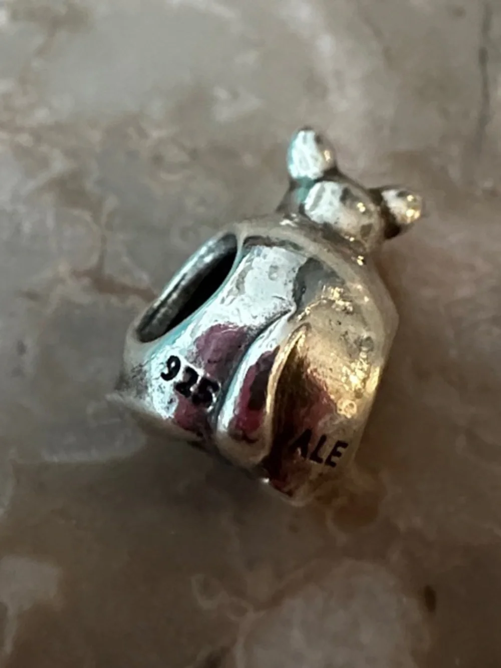 Pandora retired kangaroo charm